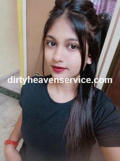 female Call Girls in Delhi